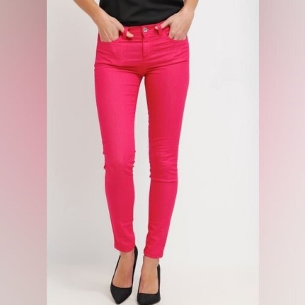 Mossimo Supply Co. Bold Pink Skinny Jeans Size 3